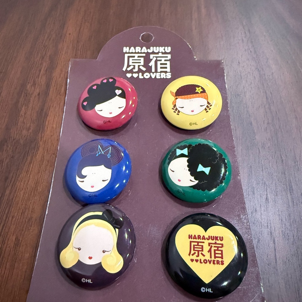 Harajuku Lovers Logo Pin Set